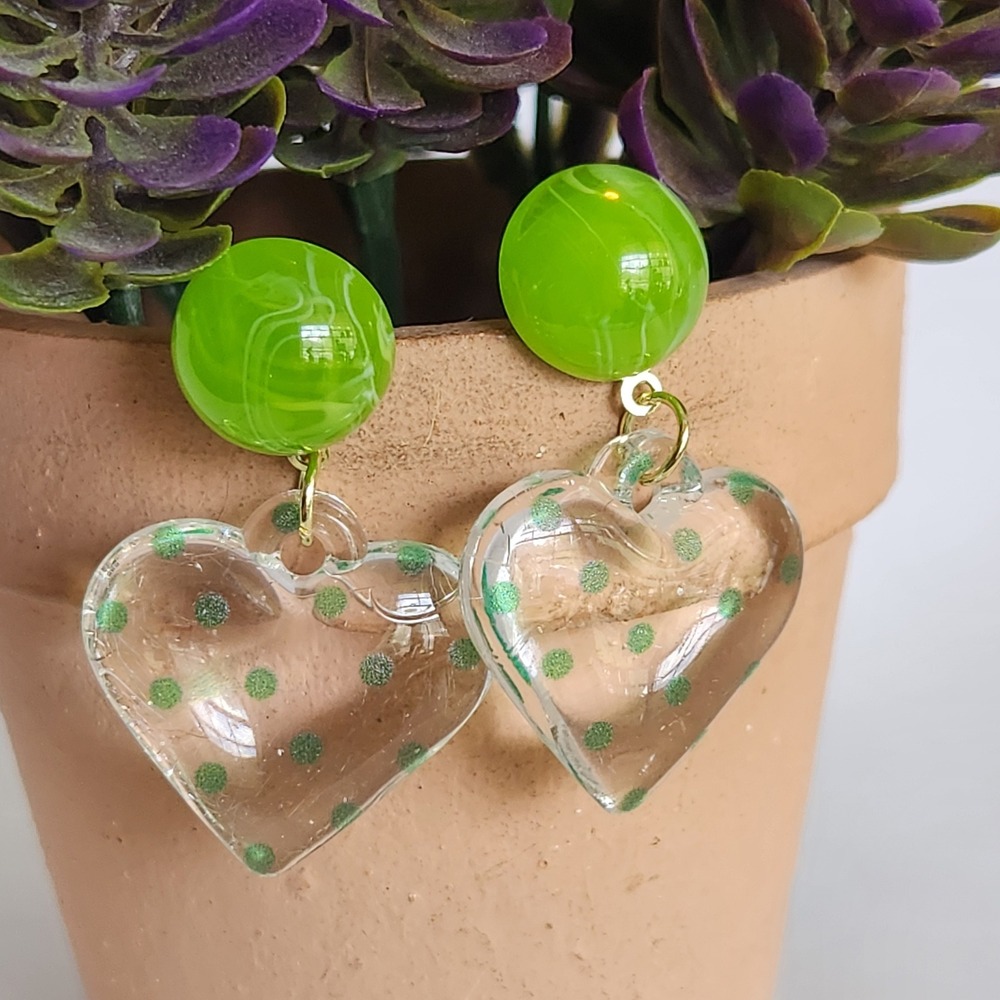 Green Heart Polka Dot Drop Earrings Acrylic Resin Swirl Studs Gold Tone Hardware